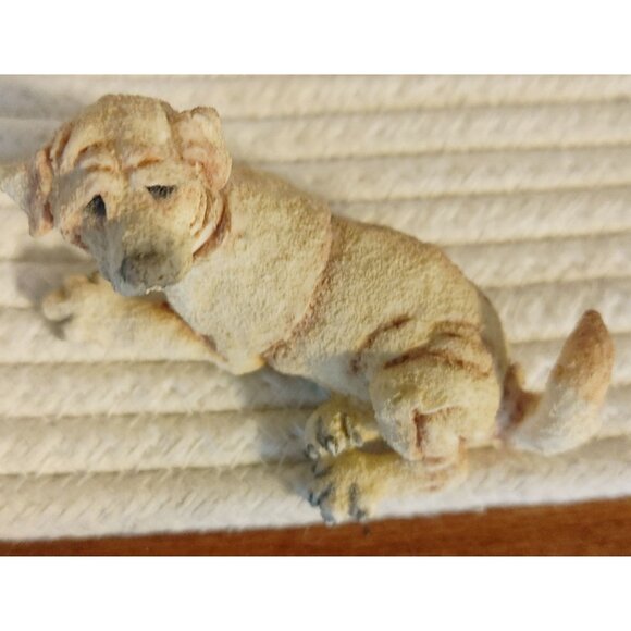 Yellow Lab Mini A Breed Apart 70316 Figurine Collectible Dog Sculpture 2004 - Picture 5 of 7
